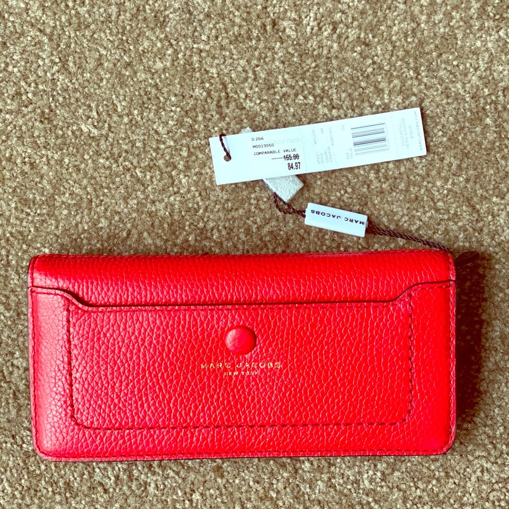 Marc by Marc Jacobs bi-fold wallet - Picture 1 of 2